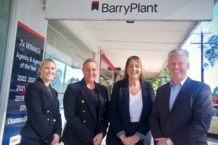 Barry Plant Real Estate Diamond Creek Shopping