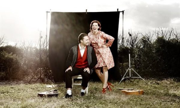 Vintage outdoor photo shoot at Diamond Creek Shopping.